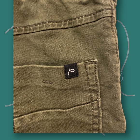 Olive Green Shorts - Picture 5 of 8